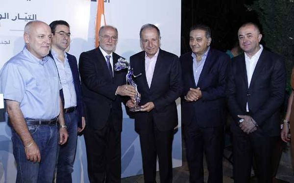 عشاء هيئة الرياضة في التيار الوطني الحر
تضمّن رسائل في كل الاتجاهات