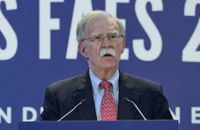 بولتون يحذر: استخدام القوة في غرينلاند قد يفجّر زلزالاً سياسياً في أميركا