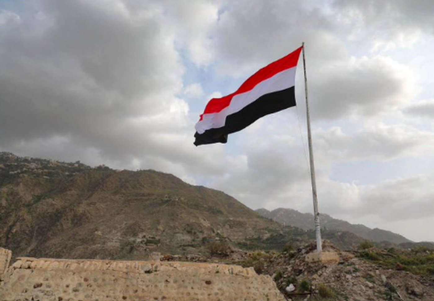 في اليمن... حظر وتجريم الإعتراف بـ"إسرائيل" والتطبيع معها