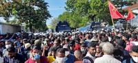 سريلانكا: الشرطة تفرّق تظاهرة طلابية