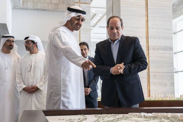 قمة عربية خماسية في مصر اليوم