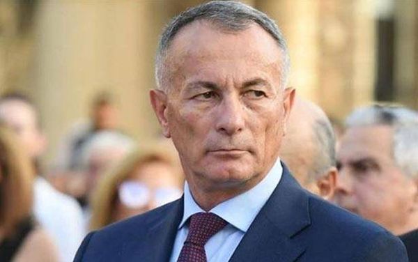 روكز : ثمّة من يحاول تحوير مواقفنا لحرف النظر عن فعل التهريب