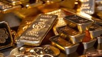 الذهب يواصل خسائره مع تصاعد توقعات رفع الفائدة الأميركية