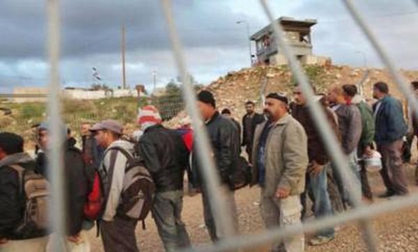 منع دخول العمال الفلسطينيين الى احدى اكبر مستوطنات الضفة الغربية المحتلة