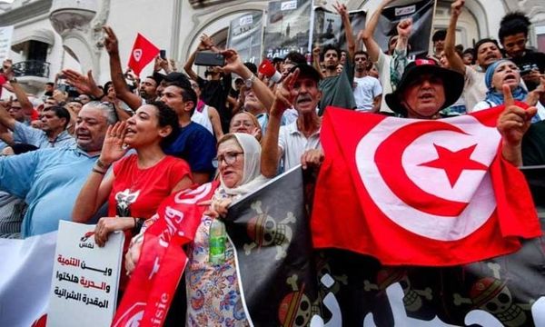 "هيومن رايتس ووتش": أوقفوا القمع ضد المجتمع المدني في تونس