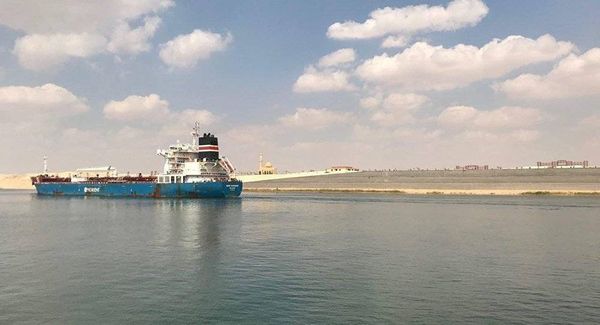رئيس الهيئة الاقتصادية لقناة السويس يعلن تنفيذ مشروعات كبرى