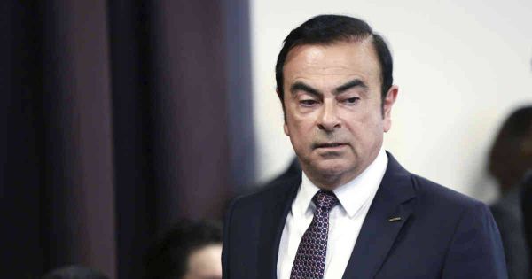 في مسيرة الكبار الكبار ومحاكماتهم أمثالPériclès اليوناني وكارلوس غصن العالمي تشرئب سكاكين المنافسين والصغار لتطعنهم في الظهر حقداً وغيرة ومؤامرات