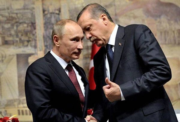 اردوغان استقبل بوتين بود وحفاوة وتعاون بشأن سوريا