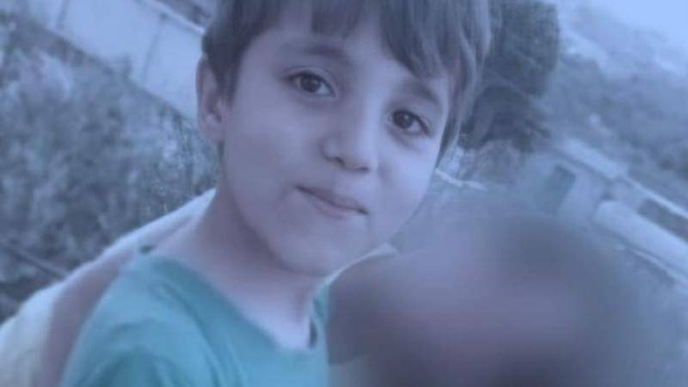 الصور الأولى للطفل السوري فواز قطيفان بعد تحريره.. كيف بدا؟