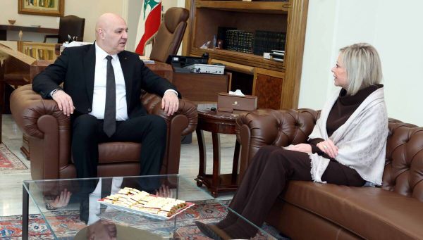 بلاسخارت زارت رئيس الجمهوريّة وقائد الجيش:
سنواصل العمل لتثبيت الإستقرار والأمان في الجنوب