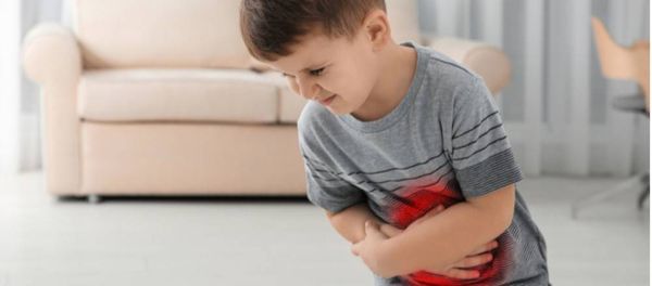آلام المعدة والإسهال عند الأطفال... الأسباب وطرق الوقاية!