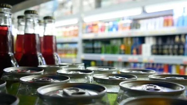 موجودة في مشروبات الطاقة... إليكم ما كشفه العلماء عن مادة "التورين" وعلاقتها بطيلة العمر