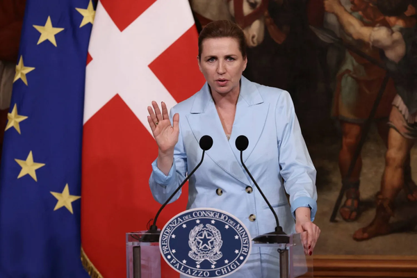 رئيسة الوزراء الدنماركية: يصعب على أوروبا الدفاع عن نفسها حالياً