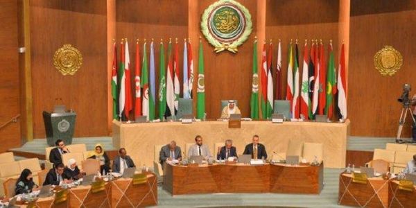 “البرلمان العربي” يدعو ترامب لتصحيح مسار الموقف الأمريكي!