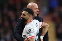 جماهير ليفربول تنقلب على سلوت