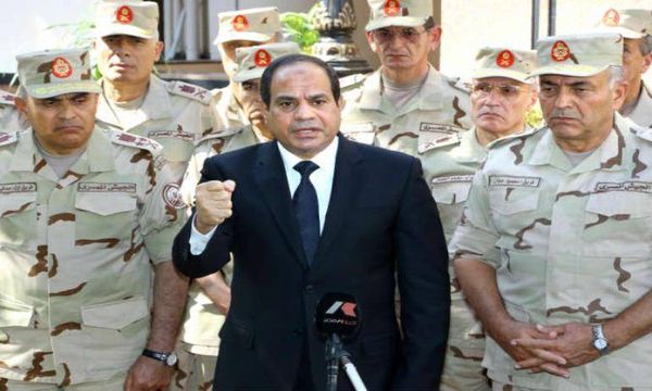المساعدات النفطية السعودية لمصر لم تصل للشهر الثاني.. والجفوة بين البلدين تزداد اتساعا.. لماذا انهار التحالف سريعا؟ وكيف سيكون الرد المصري؟ التوجه الى ايران ام سورية ام الاثنين؟ وما هو مصير اكثر من أربعين مليارا من المساعدات الخليجية؟