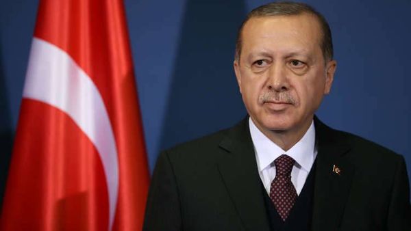 أردوغان يلوح  ب "عملية عسكرية تركية محتملة في سوريا"