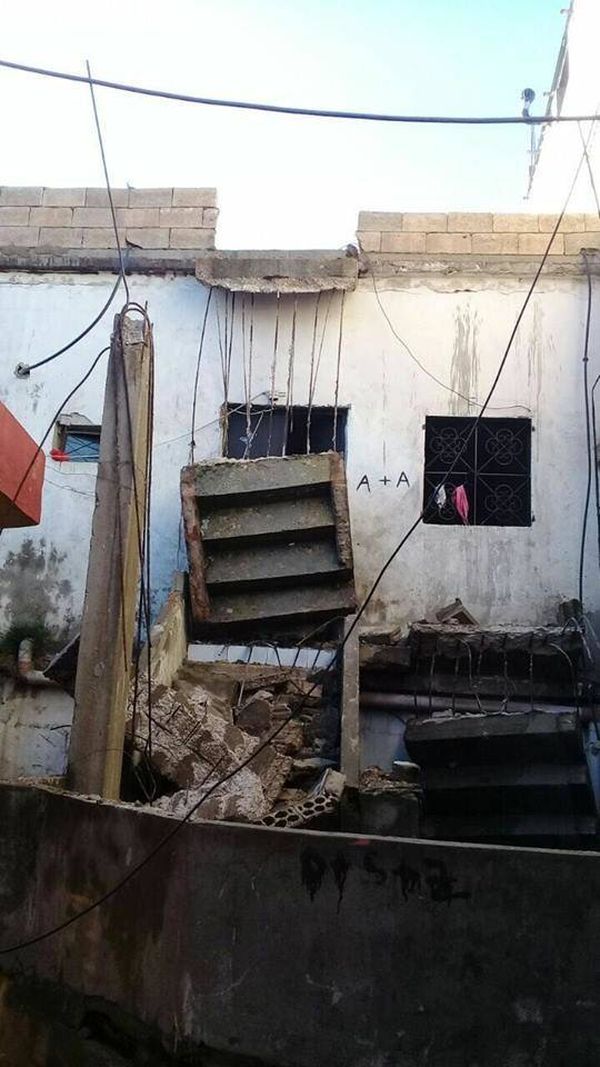 بسبب الأمطار.. إنهار سقف المنزل