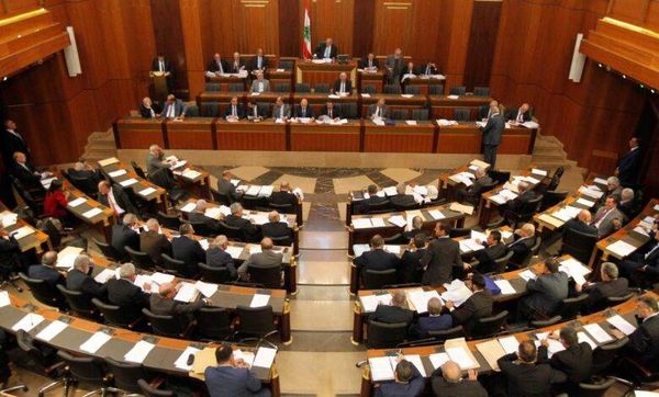 كتاب من لبنان القوي الى بري لعقد جلسة لاقرار اقتراحات التكتل بشأن النزوح