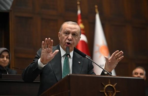 أردوغان يصادق على عفو مشروط لآلاف المقاتلين الأكراد في إطار جهود السلام