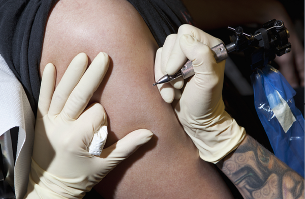 الوشم: خطر قد يهدد حياتك!