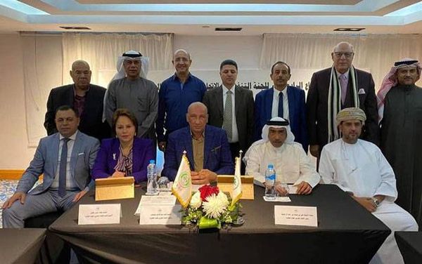 الكرة الطائرة : المهندس علي خليفة شارك في اجتماعات الاتحاد العربي