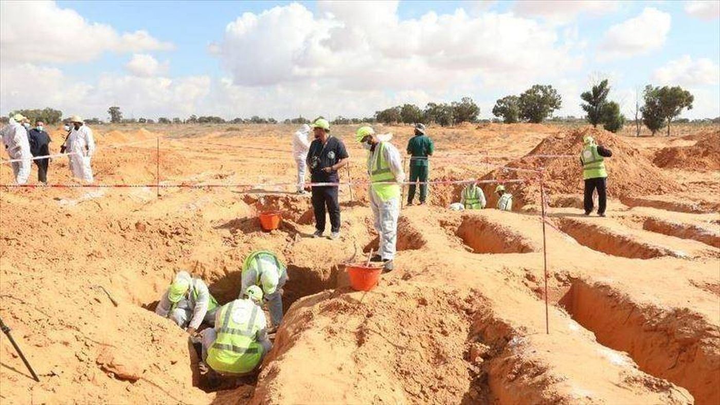 العثور على 18 جثة في معقل سابق لـ"داعش" وسط ليبيا