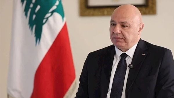 عون في ذكرى إعلان "لبنان الكبير": هذا الإعلان قد استكمل عبر إعلان الدستور اللبناني والجمهورية في العام 1926 الذي نحتفل بمئويته طوال هذا العام. كما استكمل بالاستقلال وقيام المؤسسات.