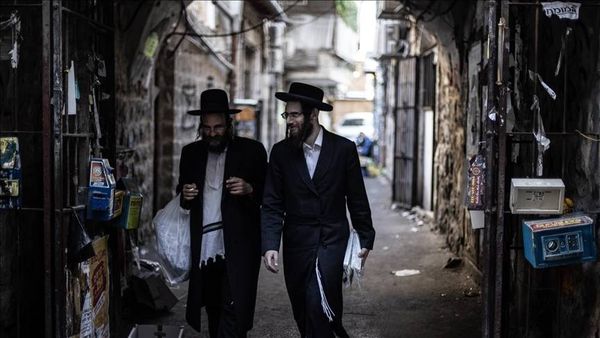 تحقيقات سرية واعتقالات... توتر في مدن حريدية بـ