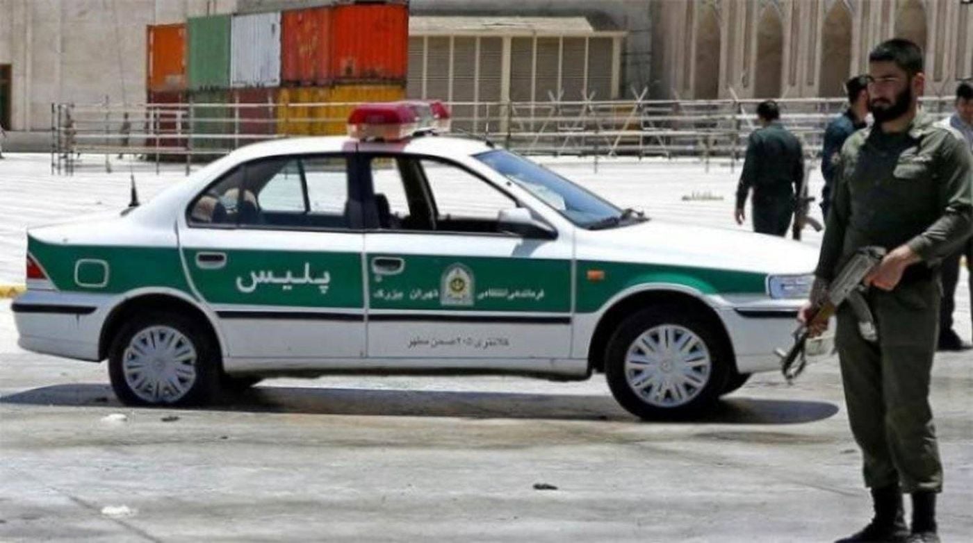مجهولون يستهدفون مركزاً للشرطة في إيران: أحزمة ناسفة وقتيل