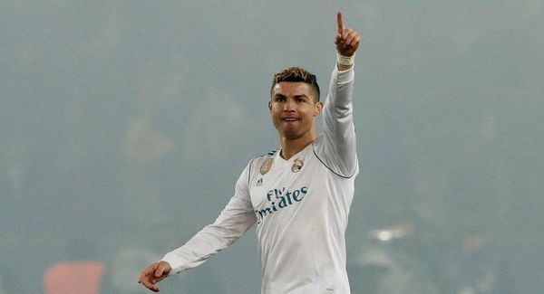 رونالدو يطالب برحيل 7 لاعبين عن النادي الملكي