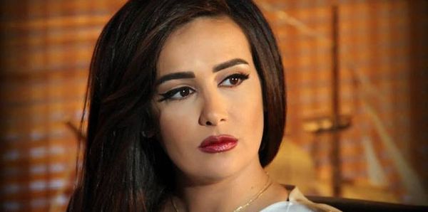 كندة حنا تؤكد انسحابها من “باب الحارة 9”.. ما الرسالة التي وجهتها لفريق العمل؟(صورة)