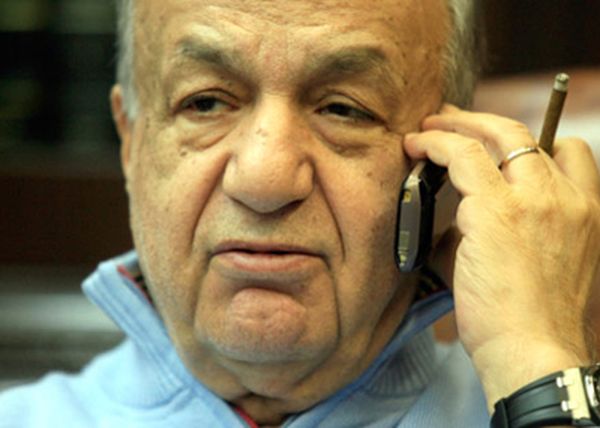 المرّ يستبعد إنجاز الاستحقاق ضمن المهلة الدستوريّة
لقاء الحريري وأركانه «تحوّل» بين دعم جعجع.. أو تسوية رئاسيّة بعد الحكوميّة
«8 آذار» «لا تحرج» عون بتسميته وتتركه يقود معركته ورهانها «انفجار» «14 آذار»