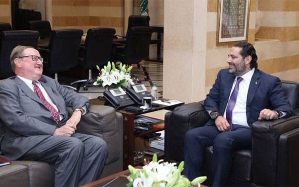 الحريري يبتعد عن «المملكة» ويلتف على «دوكان» في باريس