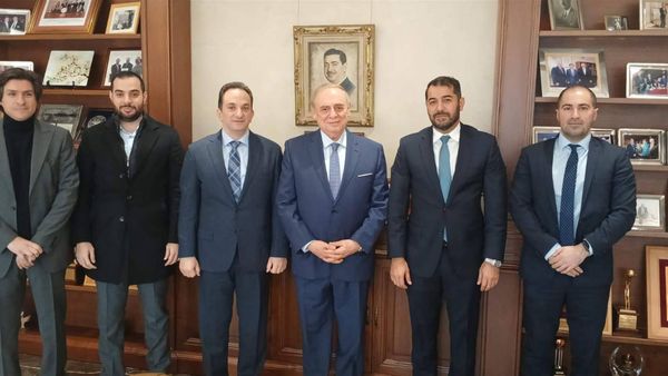 البستاني أكد لوفد من الملحقين الاقتصاديين
أهمية دورهم في تعزيز الصادرات اللبنانية