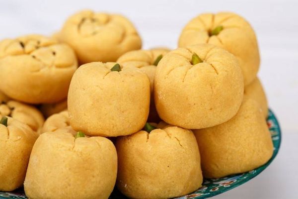 كوكيز الزعفران لضيافة العيد