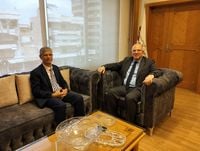 حيدر تابع أوضاع الضمان الاجتماعي
ومطالب النقابات المستقلة