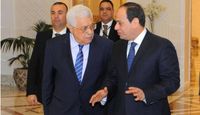 عباس يصل إلى مصر في زيارة رسمية
