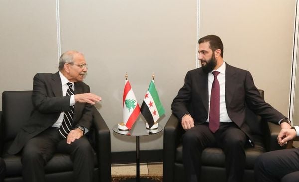 من نيويورك.. سلام والشرع يبحثان تعزيز التعاون والربط الإقليمي
