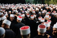 جنبلاط يتحرّك... ماذا يُرسم للدروز في المنطقة؟