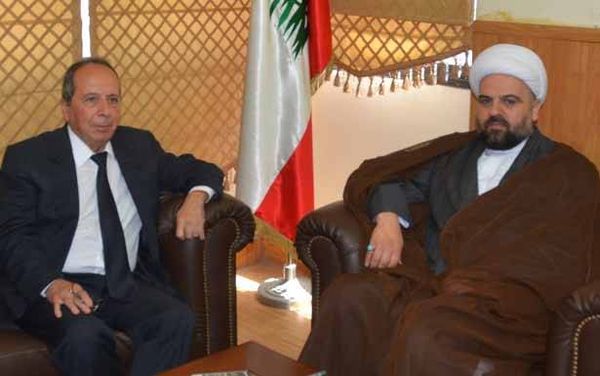 جميل السيّد زار قبلان وأحمد قبلان وفضل الله