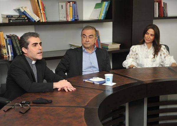 كارلوس غصن يتحدث عن "أفضل الممارسات في إدارة الجودة" في جامعة الروح القدس