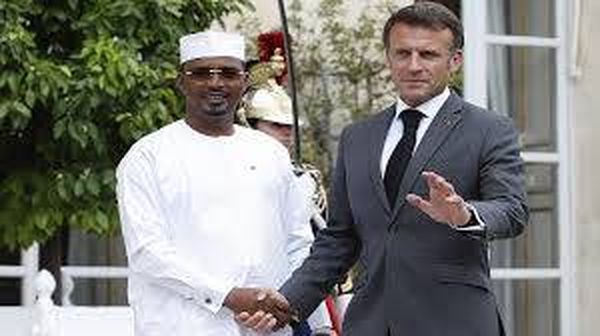 قمة فرنسية – تشادية في باريس