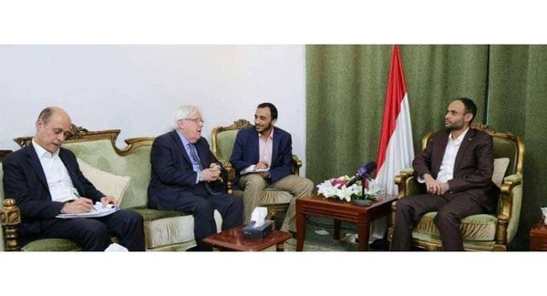 الحوثيون يقيلون قيادية مؤتمرية من حكومة الإنقاذ الوطني