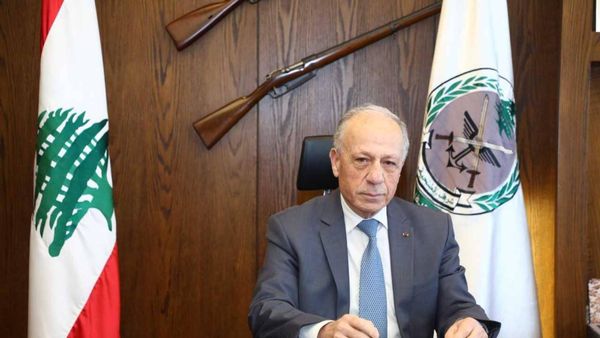 وزير الدفاع عرض الاوضاع مع ابي رميا
