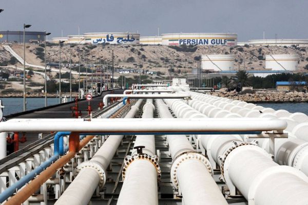 موسكو: لا نرى أيّ تهديد في عودة النفط الإيراني الى الأسواق