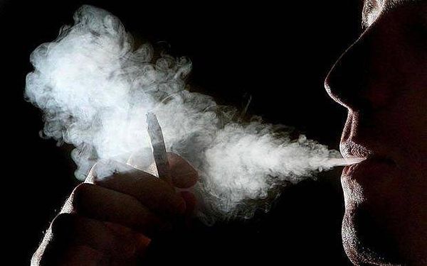 لماذا لا يصاب بعض المدخنين بأمراض الرئة؟