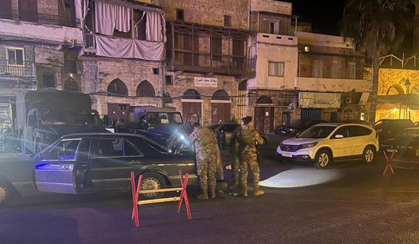 الجيش: توقيف أشخاص من جنسيات مختلفة في جرائم مختلفة