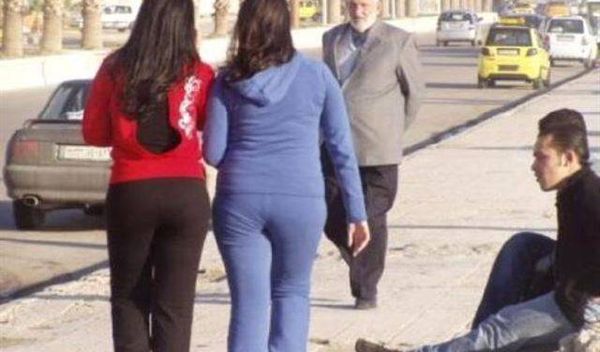 "جسر التحرّش" في لبنان