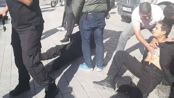 تونس تهنتز تحت هجوم انتحاري نفذته امرأة وسط العاصمة